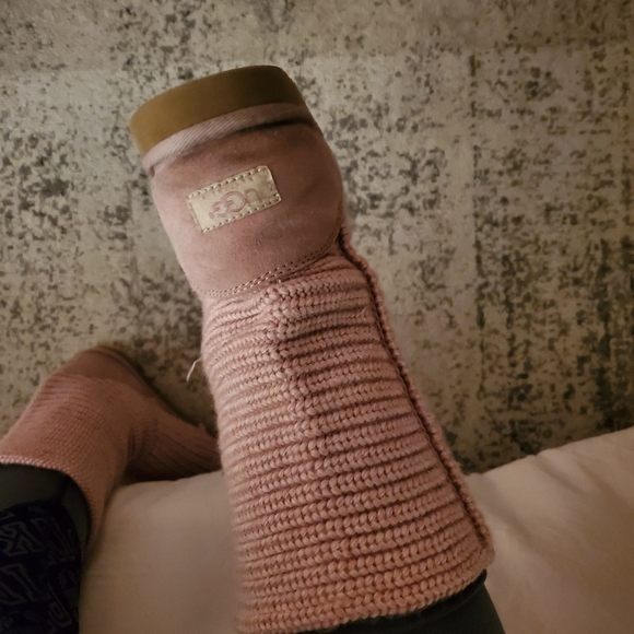 Ugg boots - Picture 2 of 3